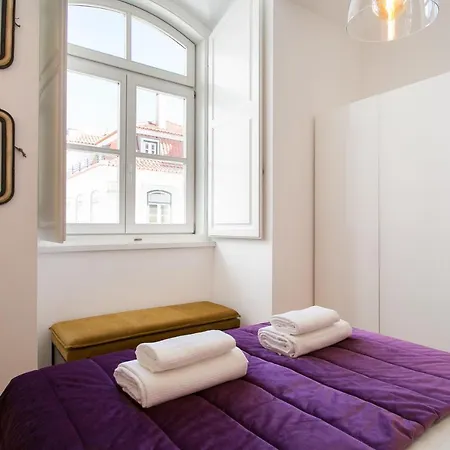 Jp38 - Dowtown Perfect Gem 2 Bdr + 2 Bath, Bright Flat! * ליסבון