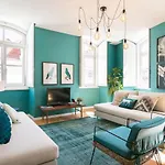 Jp38 - Dowtown Perfect Gem 2 Bdr + 2 Bath, Bright Flat! *
