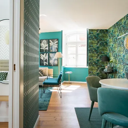 Jp38 - Dowtown Perfect Gem 2 Bdr + 2 Bath, Bright Flat! * Lisbon